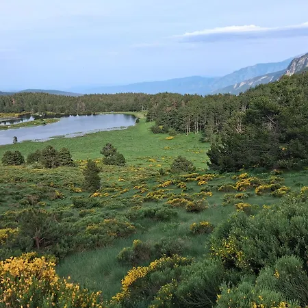 Randonnees Et Sejour Nature Dans Les Pyrenees 아파트 *