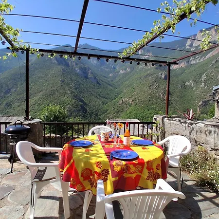 Randonnees Et Sejour Nature Dans Les Pyrenees Apartmán Nohèdes