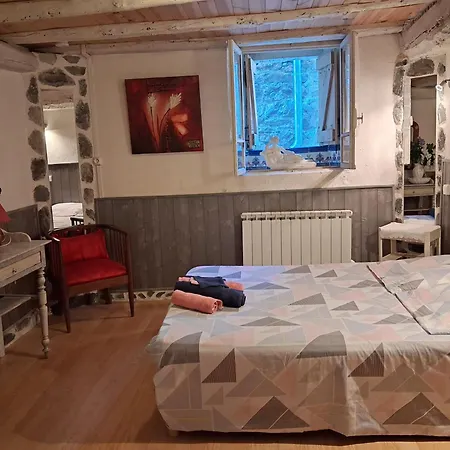 Randonnees Et Sejour Nature Dans Les Pyrenees * Nohèdes