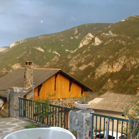 Randonnees Et Sejour Nature Dans Les Pyrenees * Nohèdes