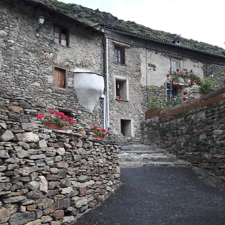 Randonnees Et Sejour Nature Dans Les Pyrenees * Nohèdes