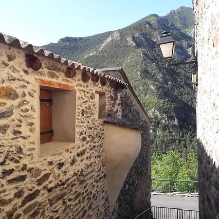 Randonnees Et Sejour Nature Dans Les Pyrenees 아파트 Nohèdes